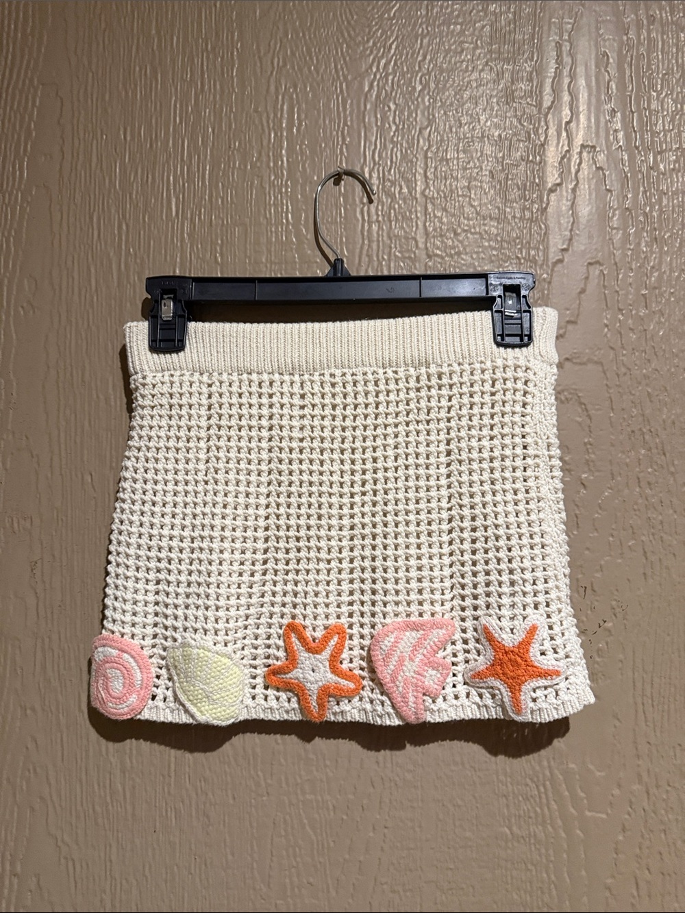 Zara Cream Crochet Skirt with Pink and Orange Sea Appliqués
